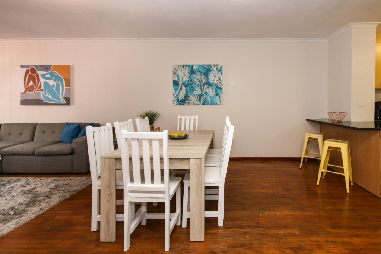 Holiday Home In Sea Point, Fresnaye Kapstadt Exterior foto